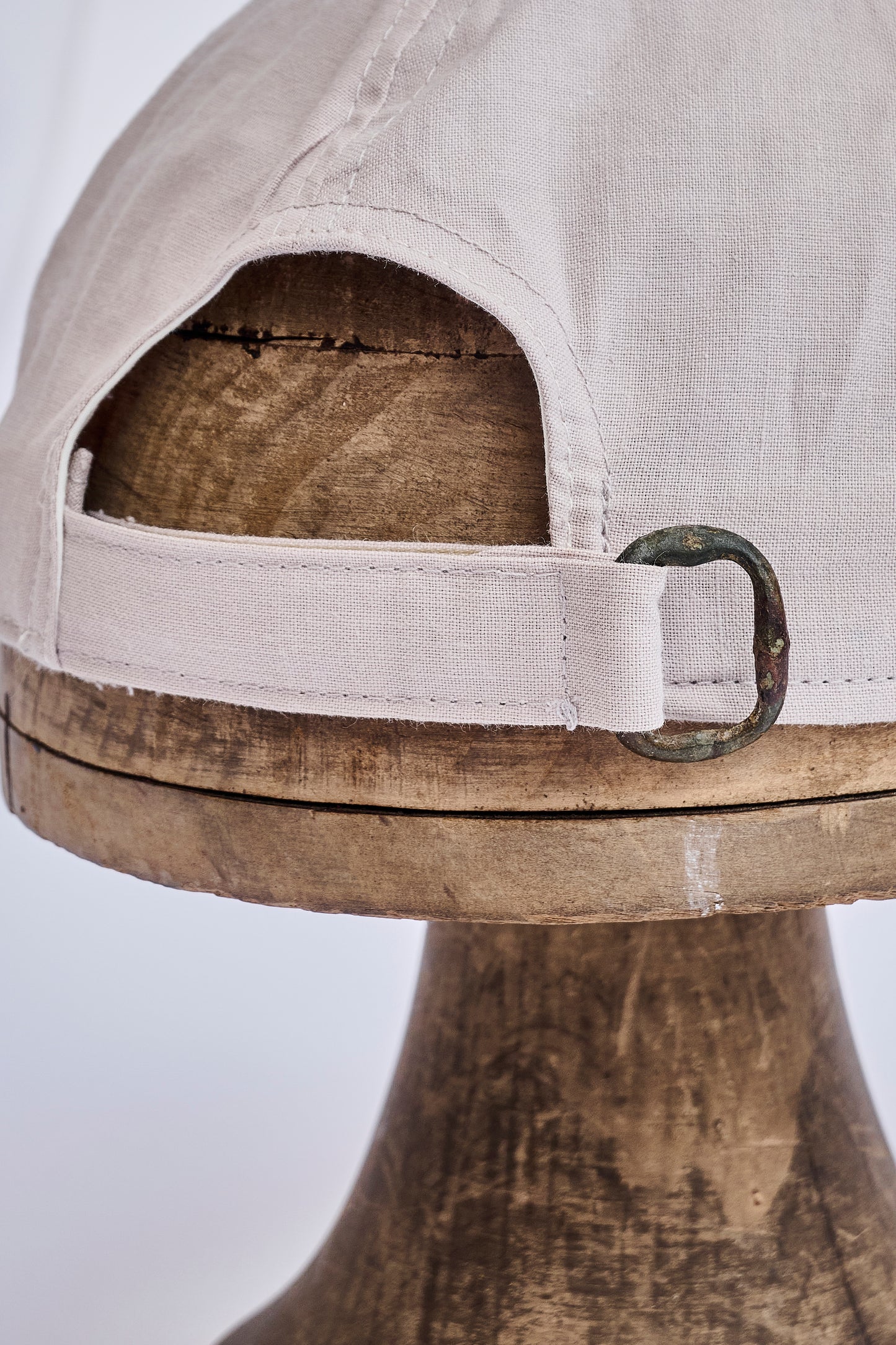 Cap XI- Beige