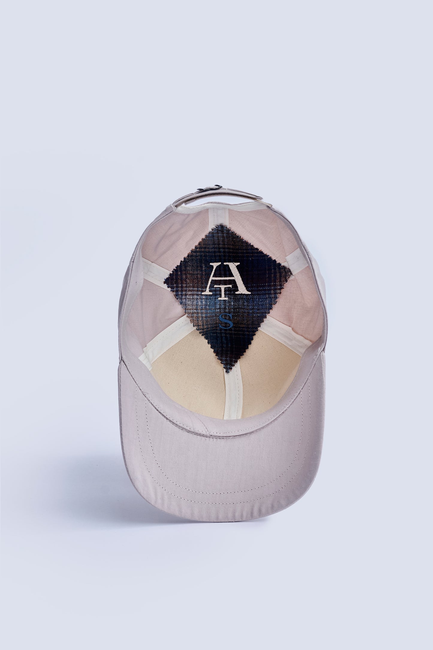Cap XVI- Beige
