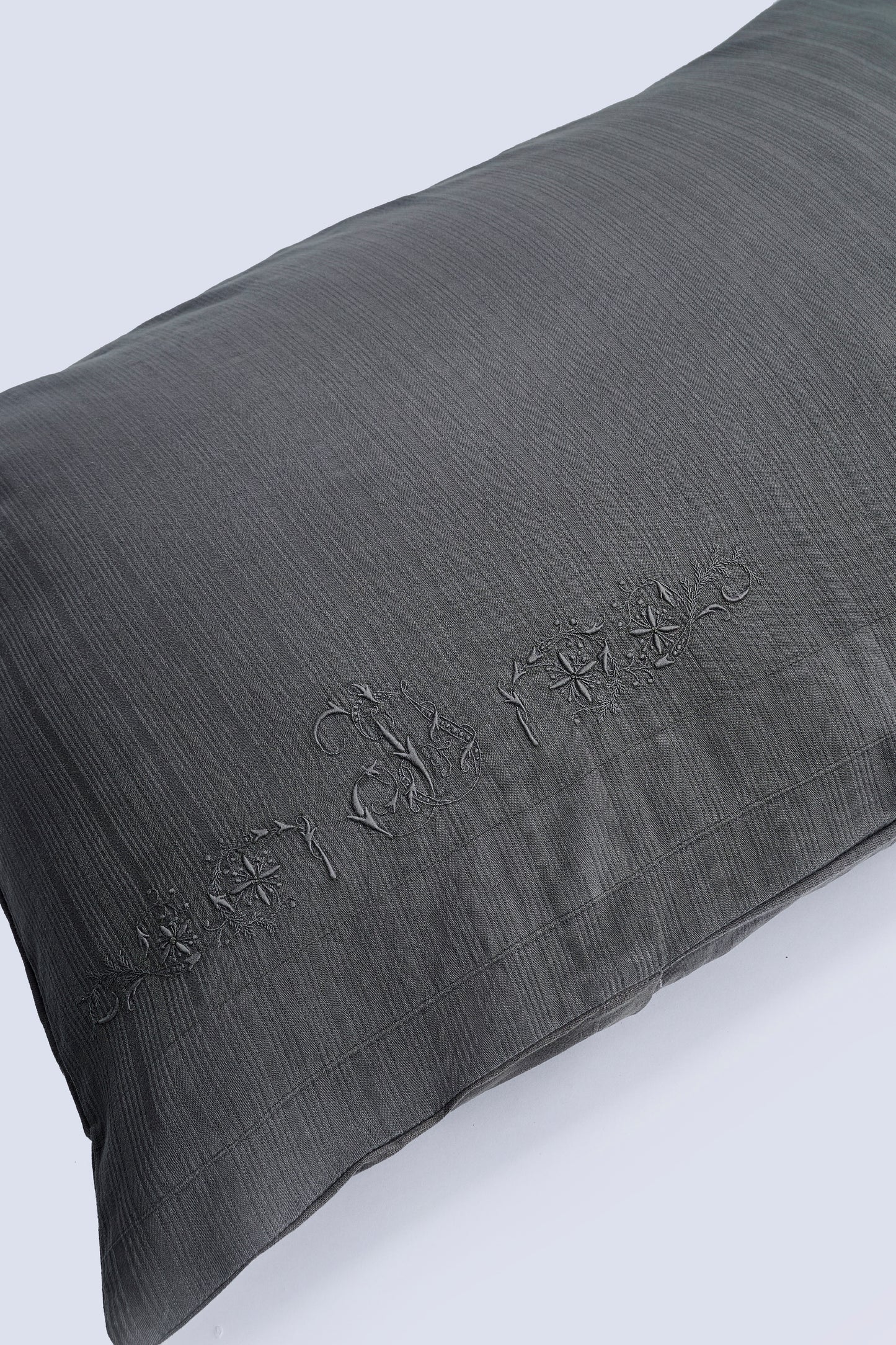 Cushion cover IV- Grey